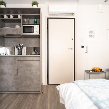 A13 Pristine & Sunny 30M2 Flat Near Syntagma Sq Daire Atina Dış mekan fotoğraf