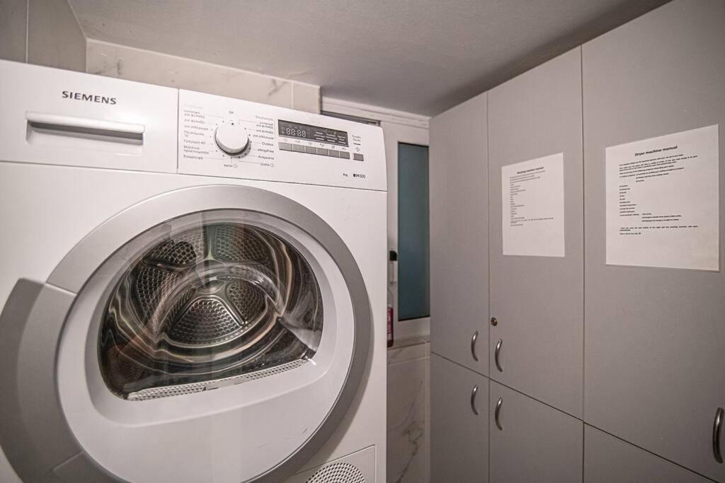 A13 Pristine & Sunny 30M2 Flat Near Syntagma Sq Daire Atina Dış mekan fotoğraf